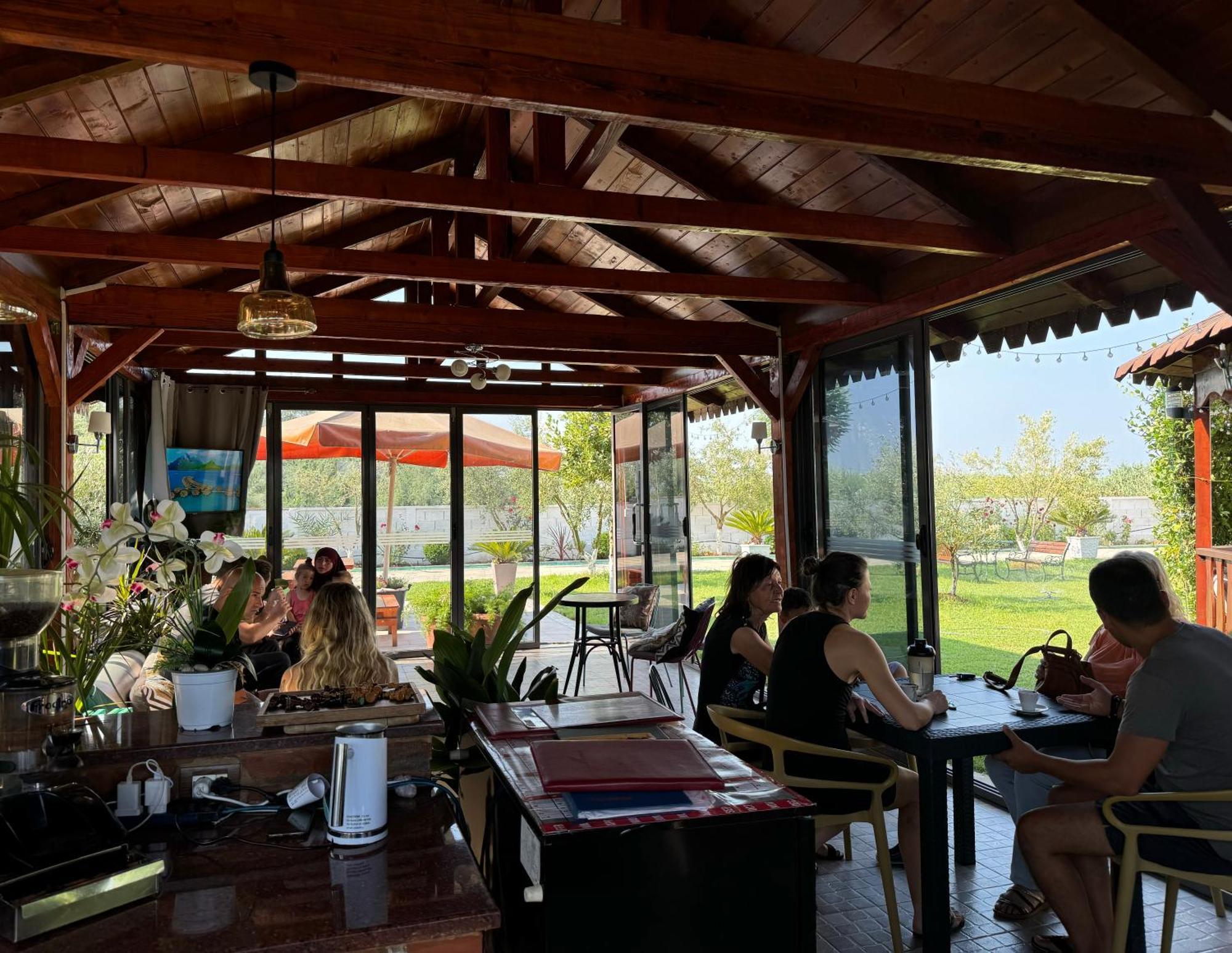 Kunevain Guest House Lezhë Dış mekan fotoğraf