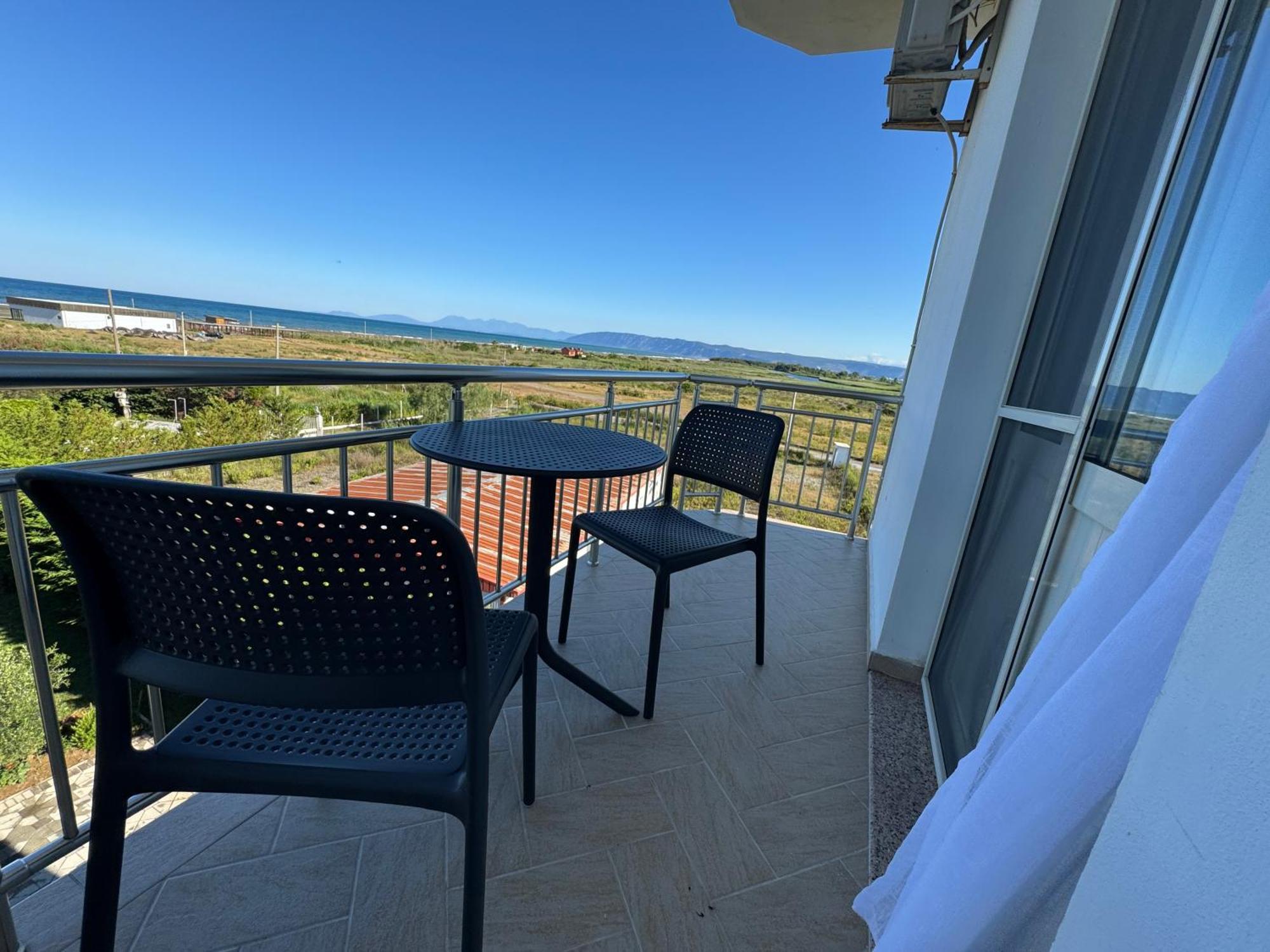 Kunevain Guest House Lezhë Dış mekan fotoğraf